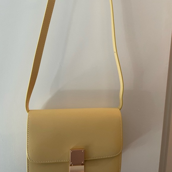 Yellow box bag - Picture 11 of 11